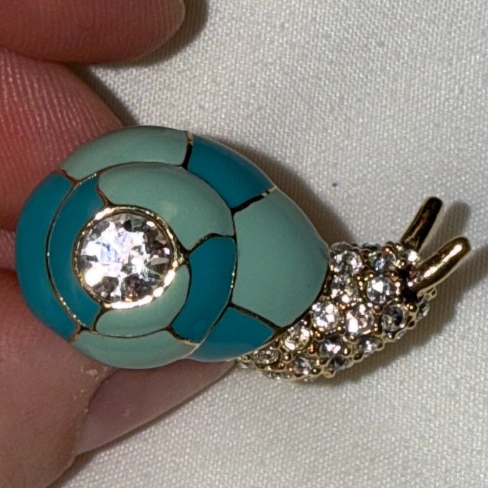 RARE Kate Spade Snail Ring, size 9 (Accepting offers)